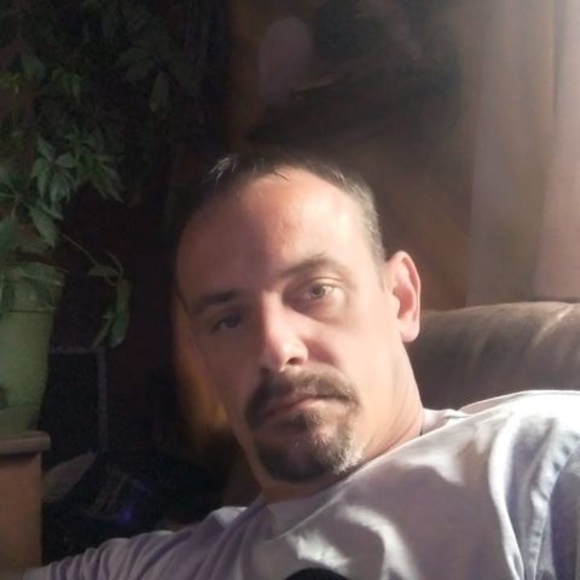 Meet your Posher, Kevin - Picture 1 of 1